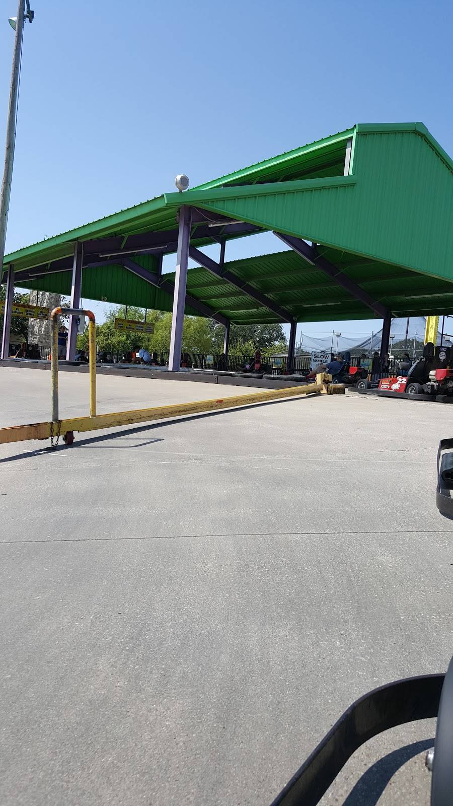 RaceTrac | bakery | 8601 Grapevine Hwy, North Richland Hills, TX 76180, USA | 8176059130 OR +1 817-605-9130