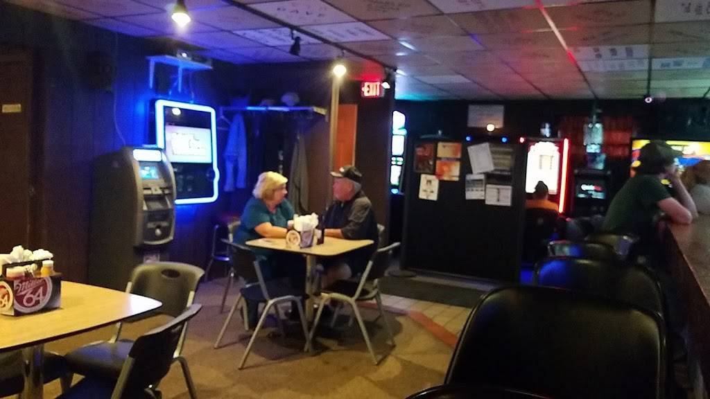 Murdocks Place | restaurant | 107 S Oak St, Loda, IL 60948, USA | 2173869505 OR +1 217-386-9505