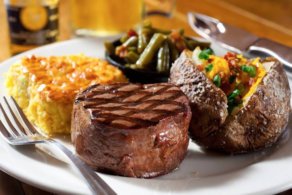 Toby Keiths I Love This Bar And Grill | restaurant | WinStar World Casino & Resort, 777 Casino Ave, Thackerville, OK 73459, USA | 5802769966 OR +1 580-276-9966