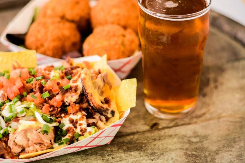 Saucehouse BBQ | restaurant | 830 W Broad St, Athens, GA 30601, USA | 8889787948 OR +1 888-978-7948