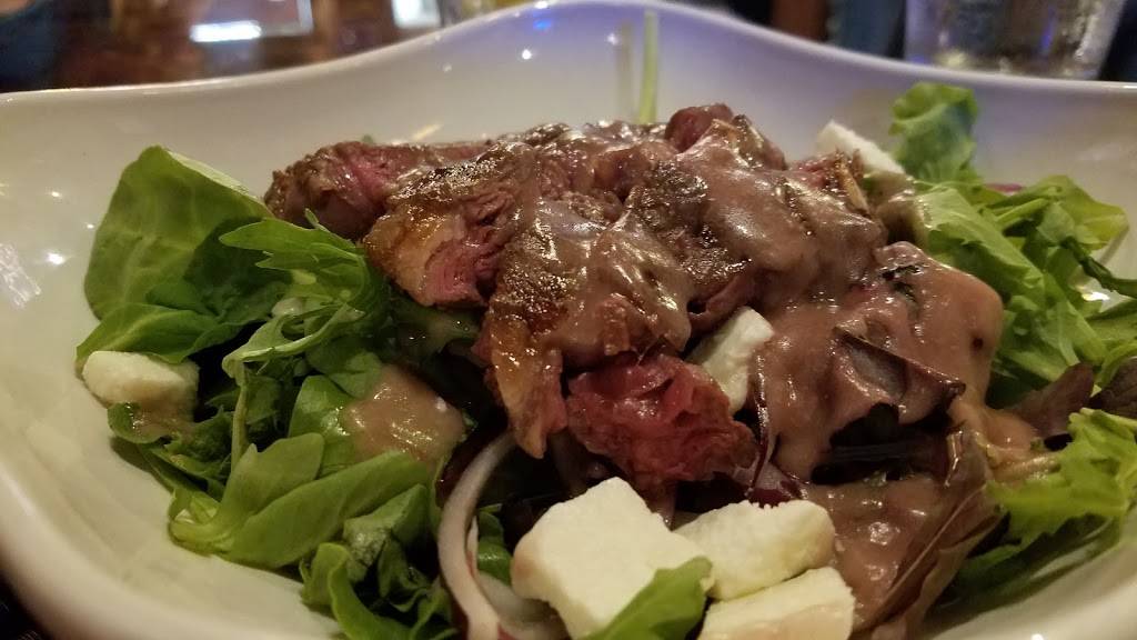 West End Grill and Pub | restaurant | 354 N Boyle Ave #2941, St. Louis, MO 63108, USA | 3145314607 OR +1 314-531-4607