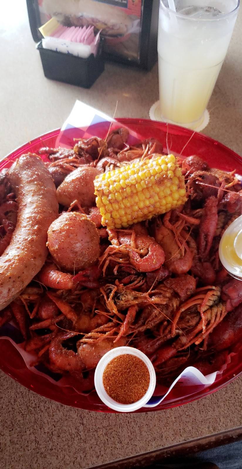 BBs Tex-Orleans | restaurant | 1050, 26010 Hempstead Rd, Cypress, TX 77429, USA | 2813694633 OR +1 281-369-4633