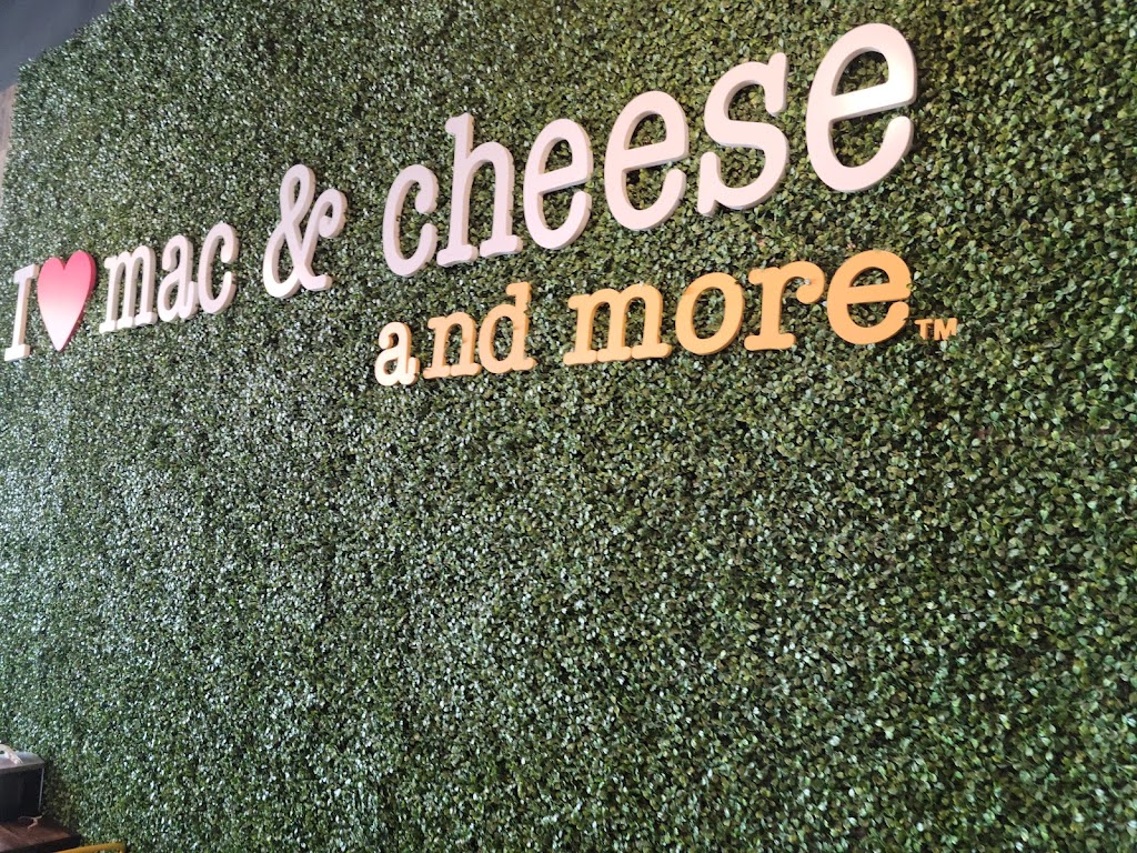 I Heart Mac & Cheese | restaurant | 8845 Founders Square Dr Unit 145, Naples, FL 34120, USA | 2393000500 OR +1 239-300-0500