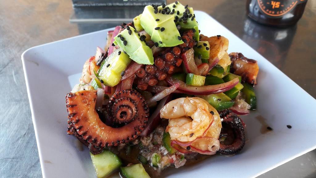 Pez Urbano | restaurant | L-10, Gastélum 120, Zona Centro, 22800 Ensenada, B.C., Mexico | 016461190034 OR +52 646 119 0034