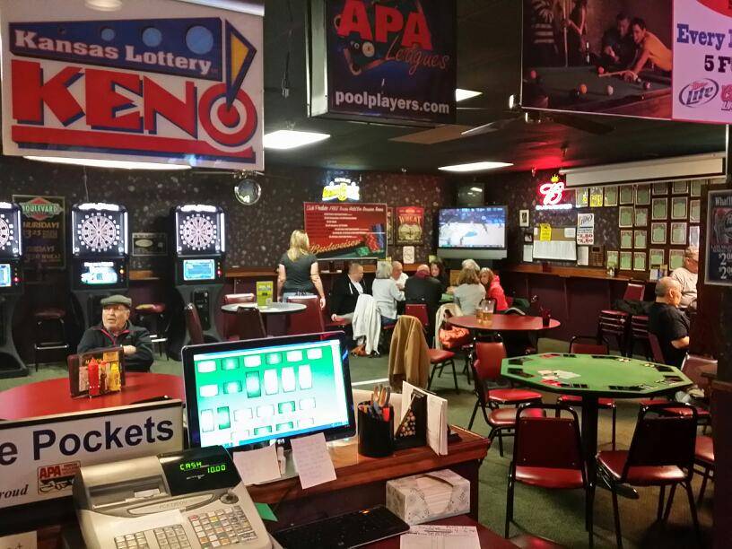 Side Pockets Lenexa | restaurant | 13320 W 87th St, Lenexa, KS 66215, USA | 9138887665 OR +1 913-888-7665