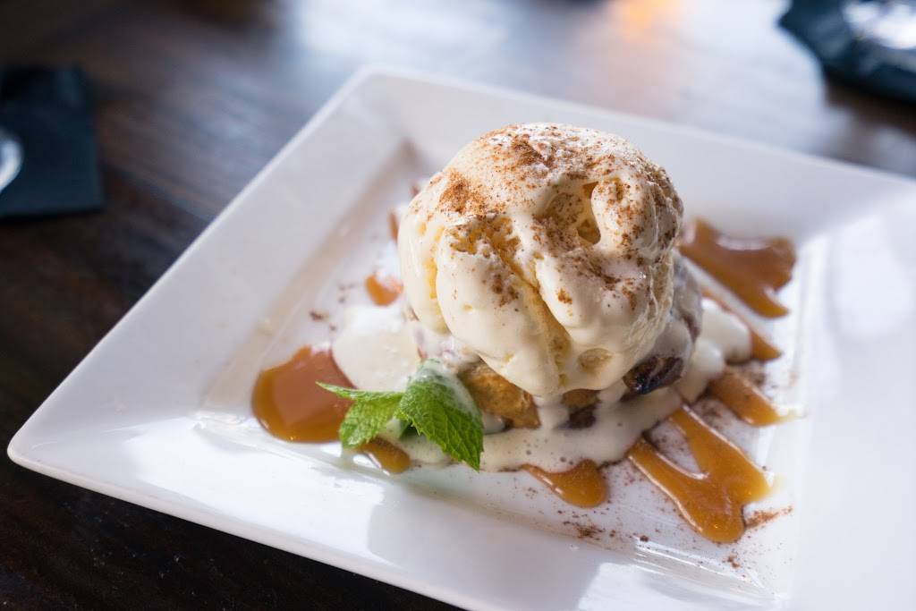 Azuma On The Lake | restaurant | 15830 Southwest Fwy, Sugar Land, TX 77478, USA | 2813130518 OR +1 281-313-0518