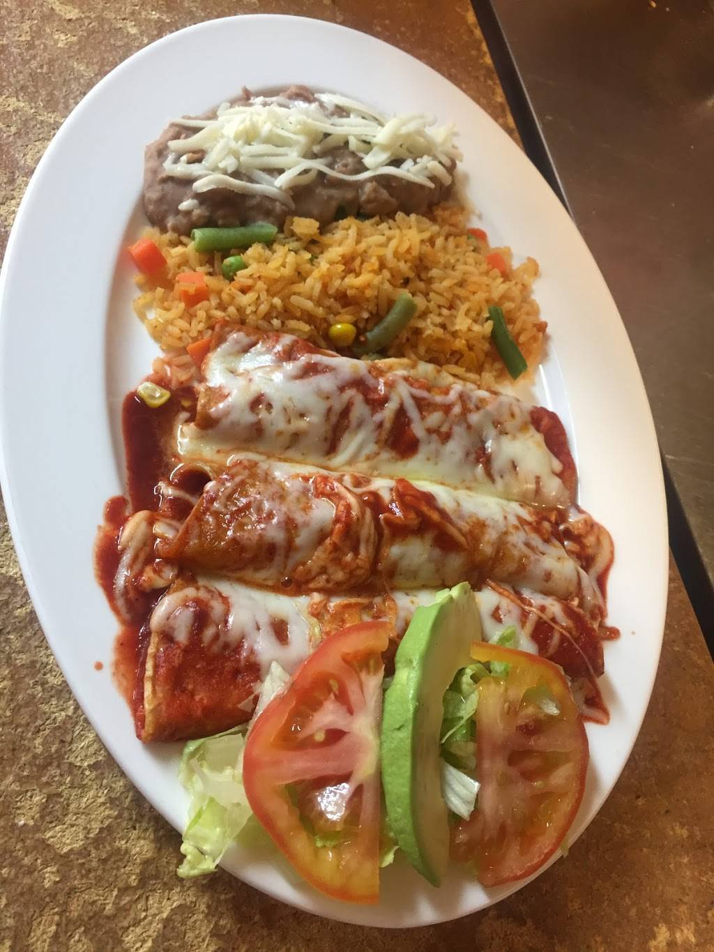 Buffet los amigos | restaurant | 5823 W Fullerton Ave, Chicago, IL 60639, USA | 7732372730 OR +1 773-237-2730