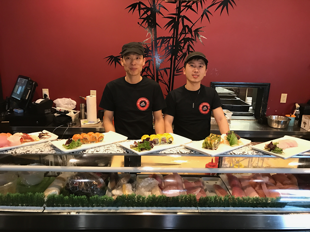 Sushi Republic | restaurant | 3365 Hillside Avenue, New Hyde Park, NY 11040, USA | 5167473377 OR +1 516-747-3377