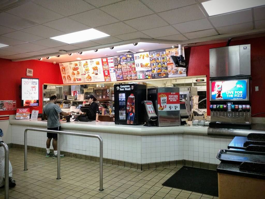 KFC | restaurant | 15463 Culver Dr, Irvine, CA 92604, USA | 9495594240 OR +1 949-559-4240