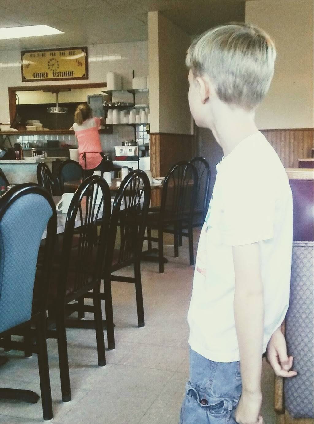 Gardner Restaurant | restaurant | 425 W Main St, Gardner, IL 60424, USA | 8152370406 OR +1 815-237-0406