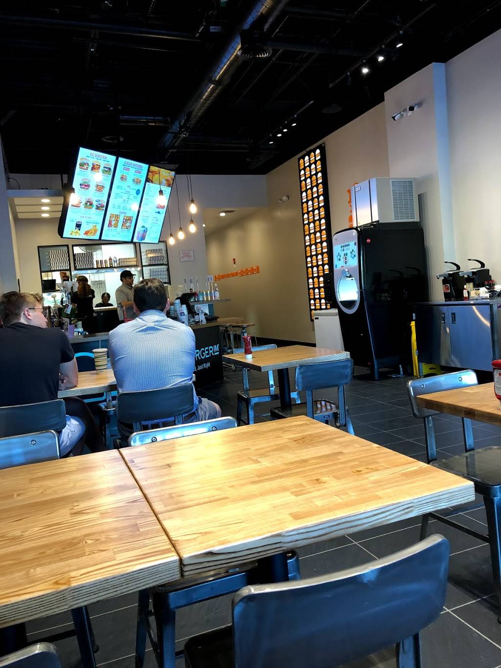 BurgerIM | restaurant | 3041 Butterfield Rd Ste E111, Oak Brook, IL 60523, USA | 6309087742 OR +1 630-908-7742