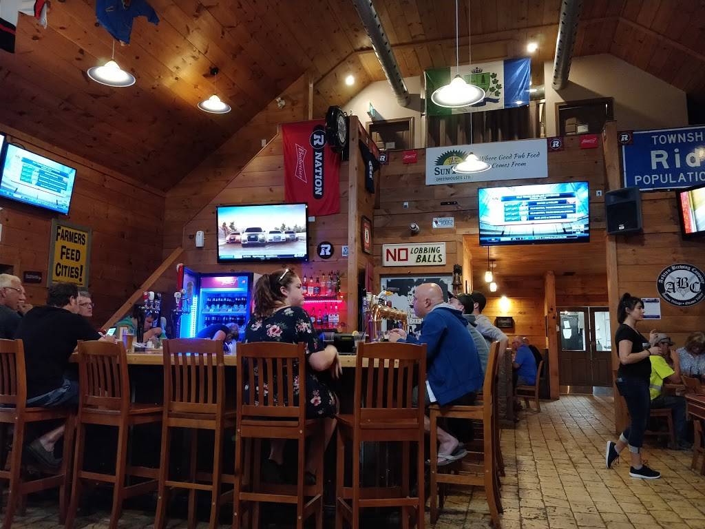 The Marlborough Pub and Eatery | restaurant | 2364 Roger Stevens Dr, North Gower, ON K0A 2T0, Canada | 6134892278 OR +1 613-489-2278