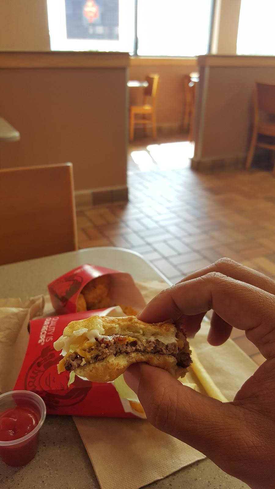 Wendys | restaurant | 2975 Riverwatch Pkwy, Augusta, GA 30907, USA | 7064819939 OR +1 706-481-9939