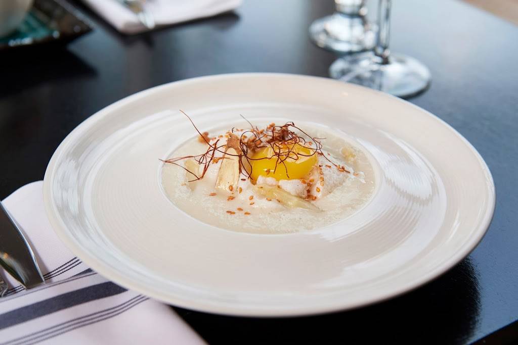 Fume RestoBar | restaurant | 150 Morrell St, Brantford, ON N3T 4K2, Canada | 5488803863 OR +1 548-880-3863