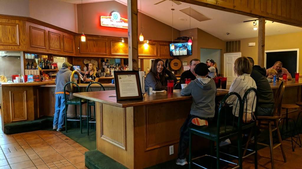 A Fine Swine BBQ | restaurant | Carlyle, IL 62231, USA | 6185944585 OR +1 618-594-4585