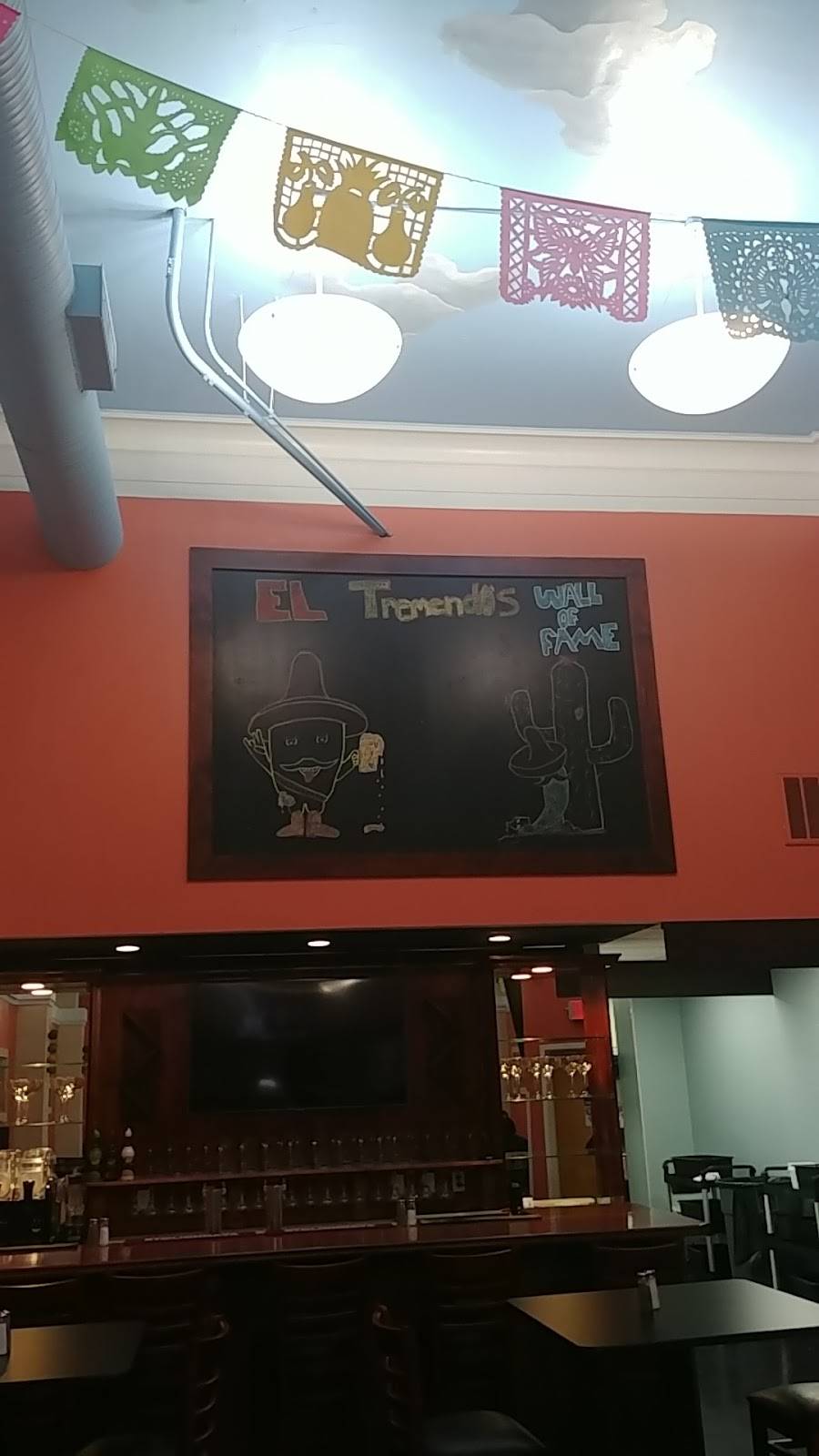 Los Chicos | restaurant | 200 S Elm St, Greensboro, NC 27401, USA | 3362569637 OR +1 336-256-9637