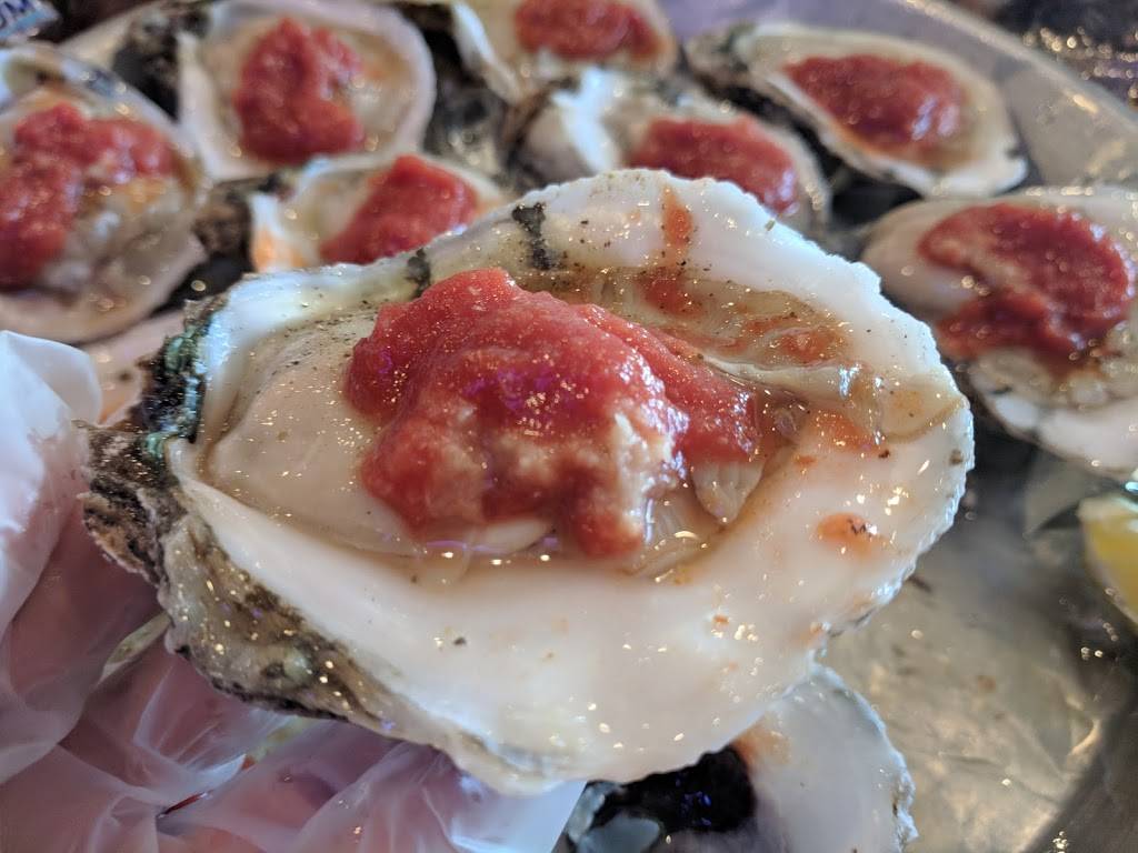 Krispy catch | restaurant | 2596 E Arkansas Ln ste 154, Arlington, TX 76014, USA | 8172743474 OR +1 817-274-3474