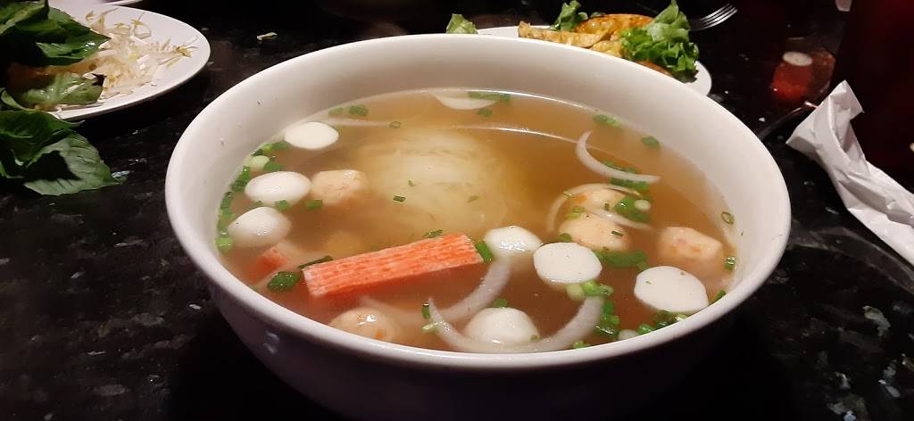 Pho 555 | restaurant | 1098 S Federal Blvd, Denver, CO 80219, USA | 3039361000 OR +1 303-936-1000