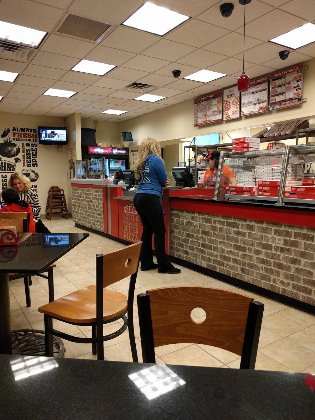 Papa Johns Pizza | restaurant | 1616 E 10th St, Jeffersonville, IN 47130, USA | 8122823333 OR +1 812-282-3333