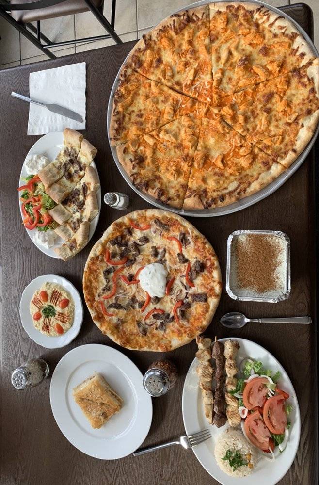 New Point | restaurant | 666 Brooklawn Ave, Bridgeport, CT 06604, USA | 2036127845 OR +1 203-612-7845