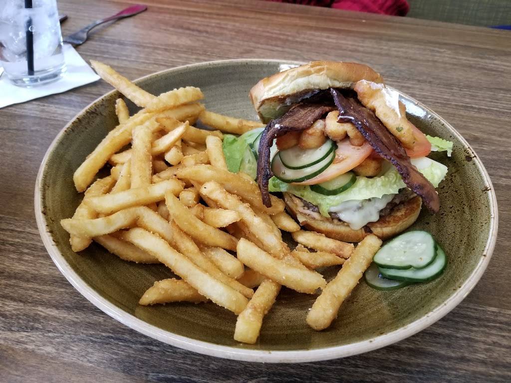 Tin Roost | restaurant | 840 W Penn St, North Liberty, IA 52317, USA | 3196262331 OR +1 319-626-2331