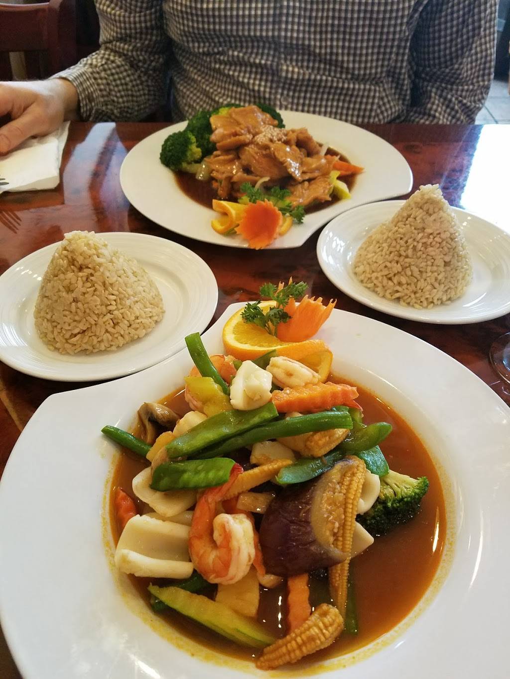 Sweet Mango Thai Cuisine, Berea | restaurant | 54 Front St, Berea, OH 44017, USA | 4402344816 OR +1 440-234-4816