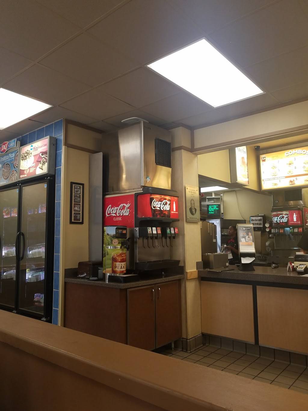 Dairy Queen Grill & Chill | restaurant | 12405 Main St N #9, Jacksonville, FL 32218, USA | 9047519000 OR +1 904-751-9000