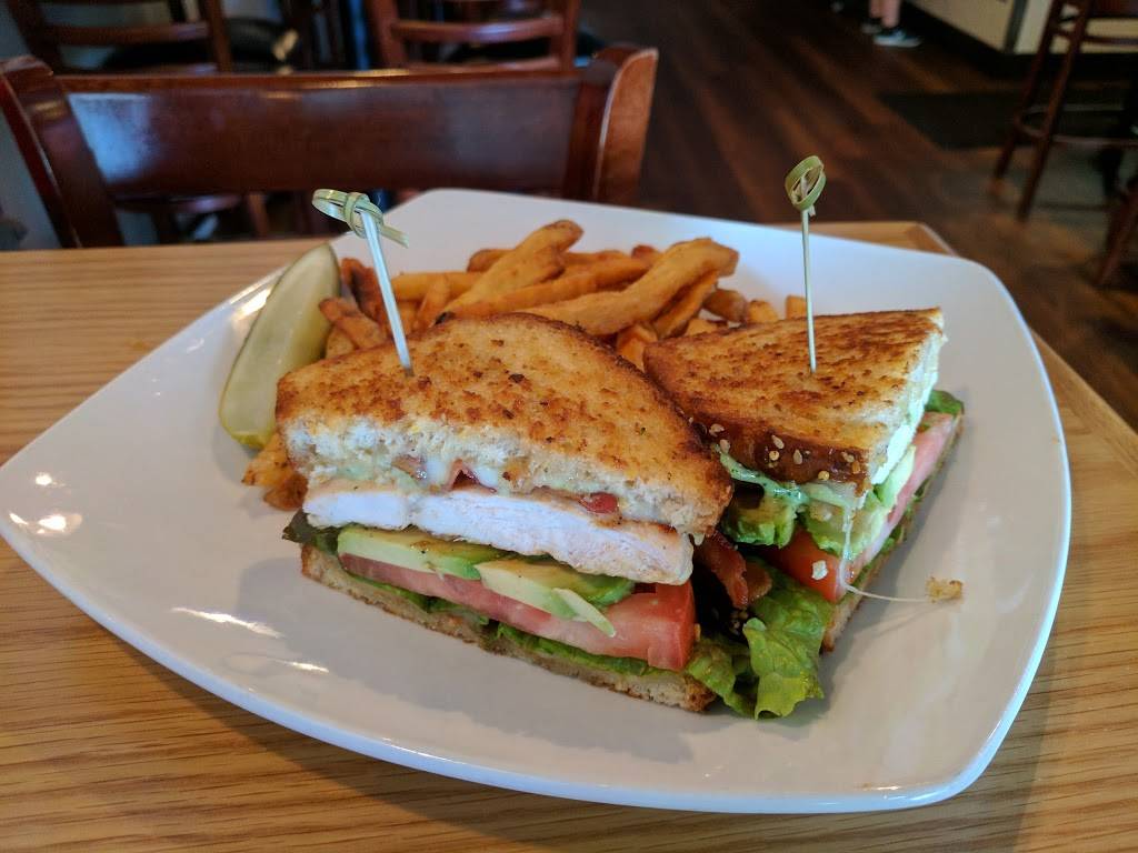 Black Oak Tavern | restaurant | 9630 S Pulaski Rd, Oak Lawn, IL 60453, USA | 7085724500 OR +1 708-572-4500