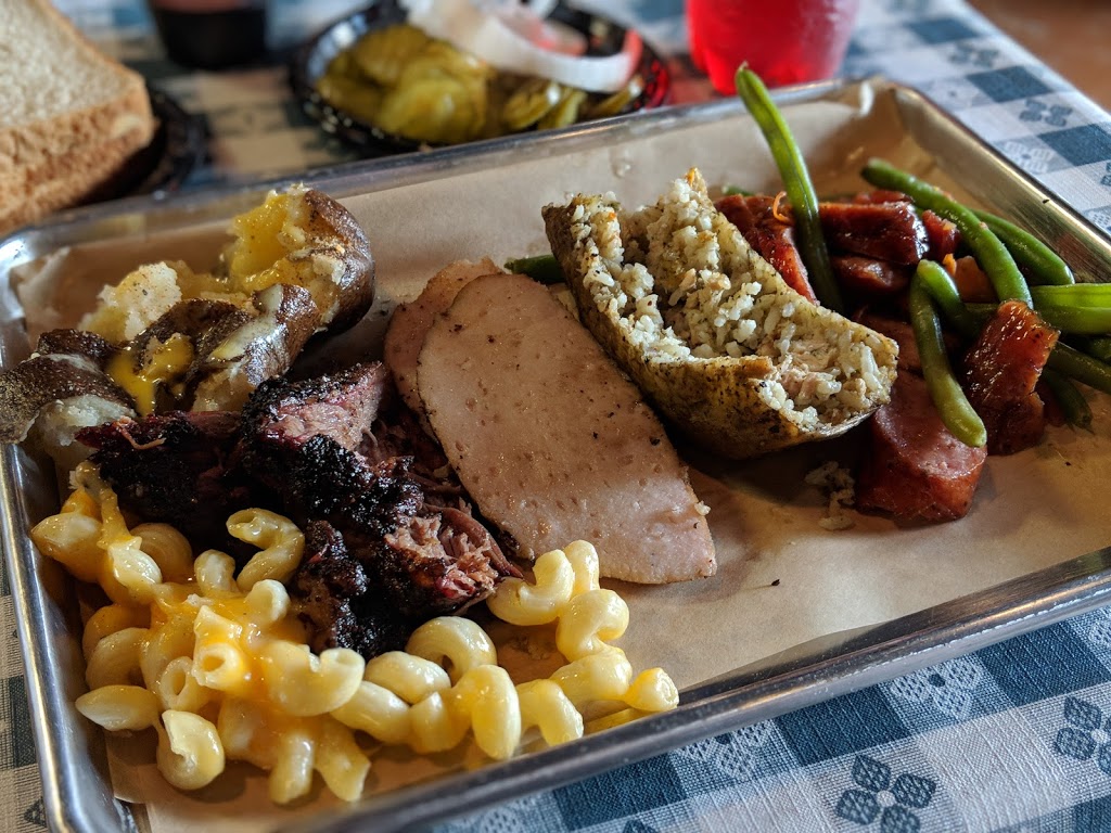 Harris County General Store Barbecue Company | restaurant | 5434 Lawndale St, Houston, TX 77023, USA | 7133644599 OR +1 713-364-4599