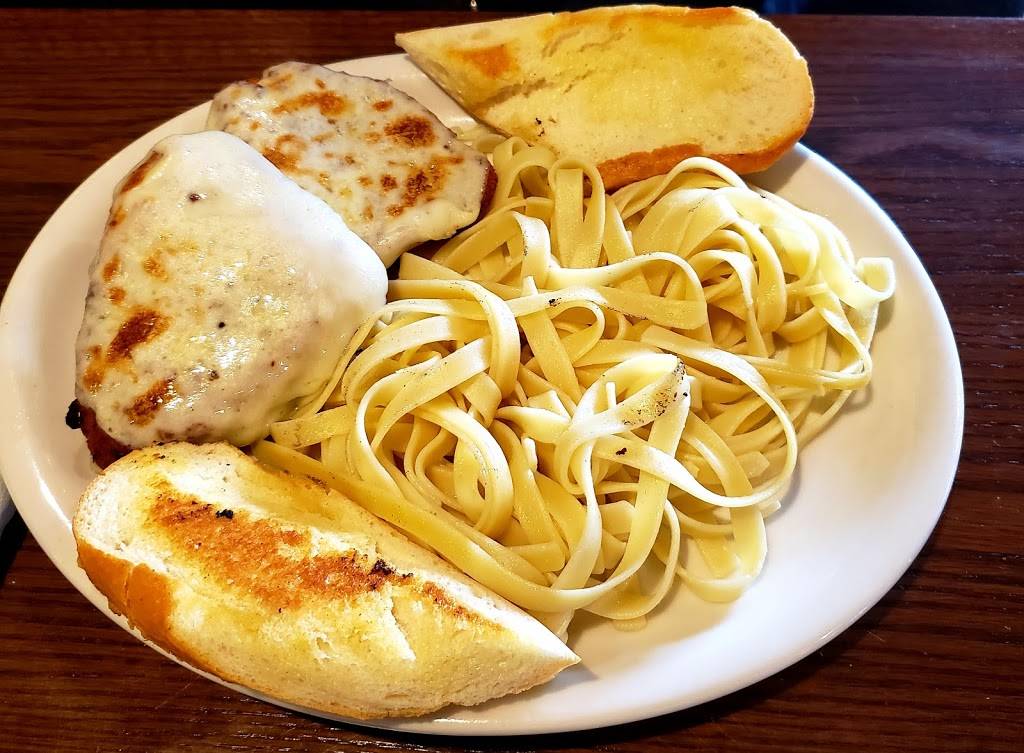 Legends Grille | restaurant | 1601 Willow Lawn Dr #840, Richmond, VA 23230, USA | 8045628043 OR +1 804-562-8043