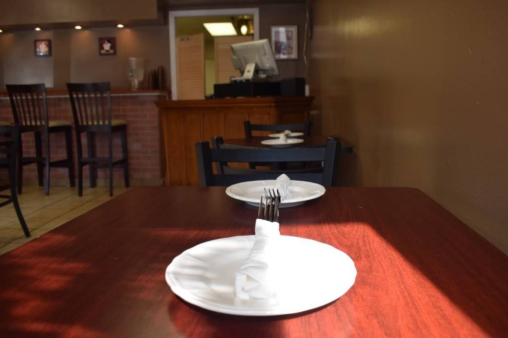 Camila’s Bistro | restaurant | 334 Main St, Catskill, NY 12414, USA | 5187190393 OR +1 518-719-0393