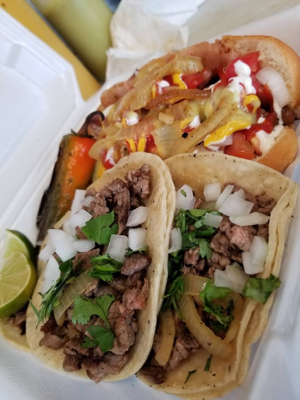 THE HOTDOG PARLOR LLC | meal takeaway | 3017 W 10th St, Greeley, CO 80631, USA | 6028659683 OR +1 602-865-9683