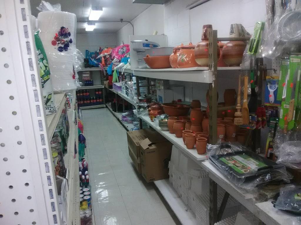 La Favorita | restaurant | 1700 E Grand Ave, Des Moines, IA 50316, USA | 5152626251 OR +1 515-262-6251