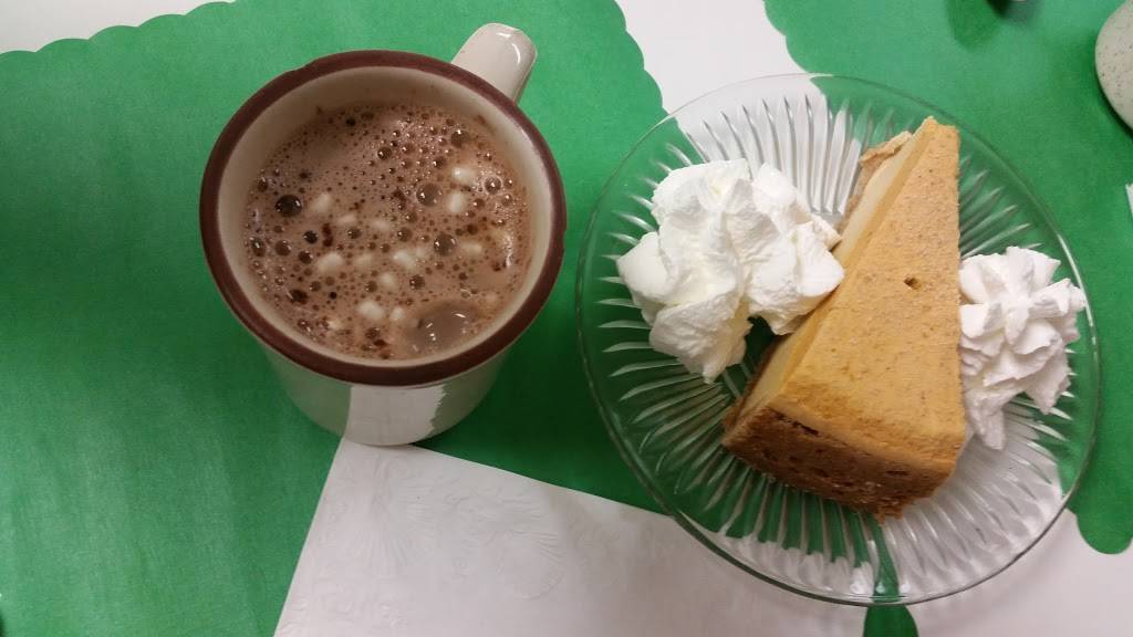 Cooks Family Diner | restaurant | 32939 US-11, Philadelphia, NY 13673, USA | 3156423350 OR +1 315-642-3350