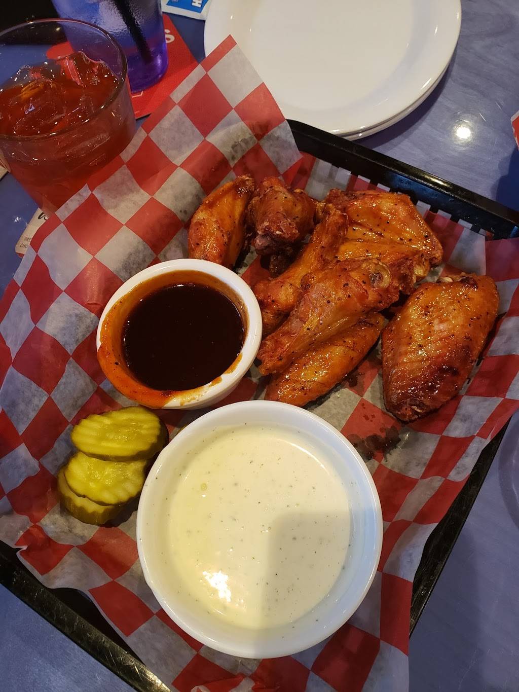 County Road Ice House | restaurant | 100 E 14th St #2919, Kansas City, MO 64106, USA | 8163994967 OR +1 816-399-4967