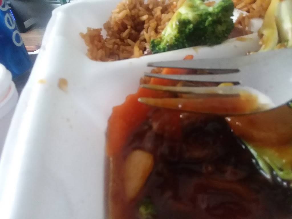 Canton Wok | restaurant | 920 Lisbon St, Lewiston, ME 04240, USA | 2077773003 OR +1 207-777-3003