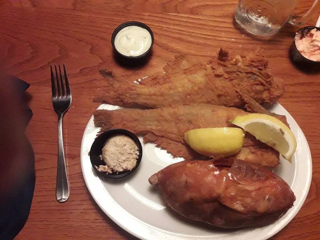 Montana Jacks | restaurant | 5400 27th St, Moline, IL 61265, USA | 3097364208 OR +1 309-736-4208