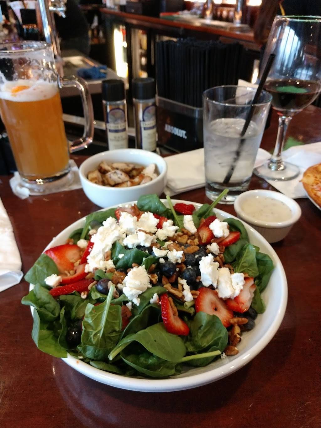 Vitales Hudsonville | restaurant | 5779 Balsam Dr, Hudsonville, MI 49426, USA | 6166622244 OR +1 616-662-2244