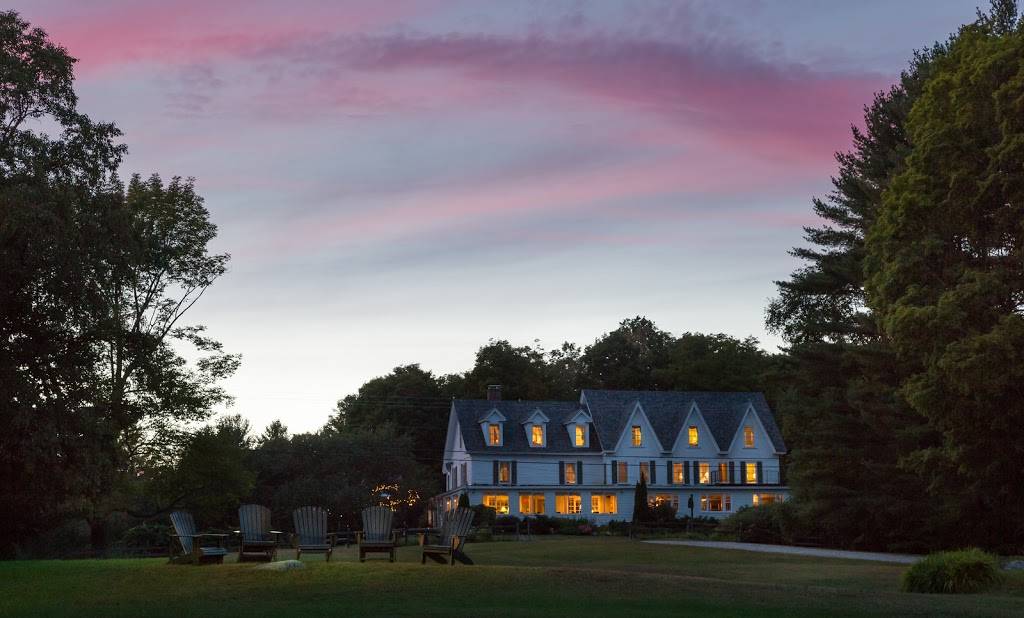 Inn at Pleasant Lake | restaurant | 853 Pleasant St, New London, NH 03257, USA | 6038734833 OR +1 603-873-4833