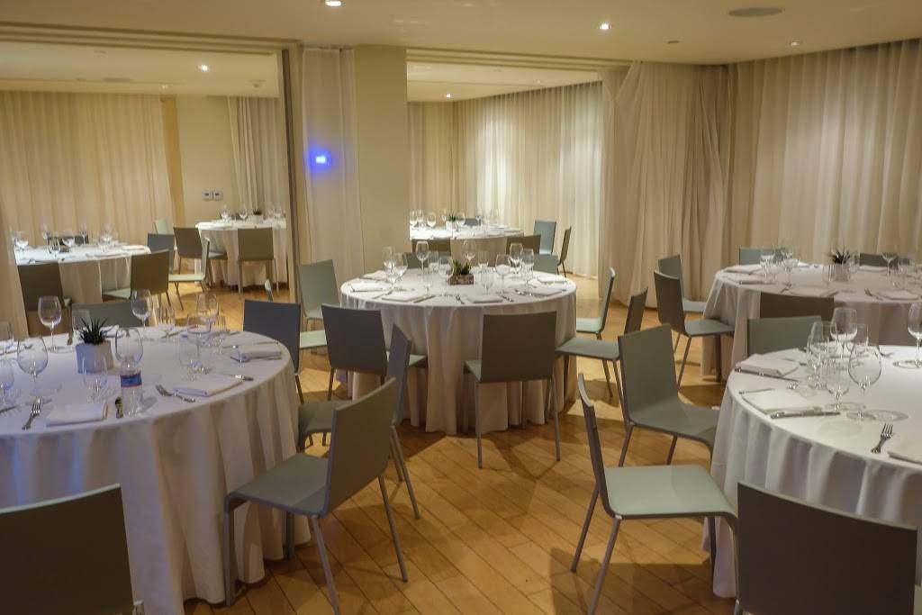 Mondrian Los Angeles | night club | 8440 Sunset Blvd, West Hollywood, CA 90069, USA | 3236508999 OR +1 323-650-8999