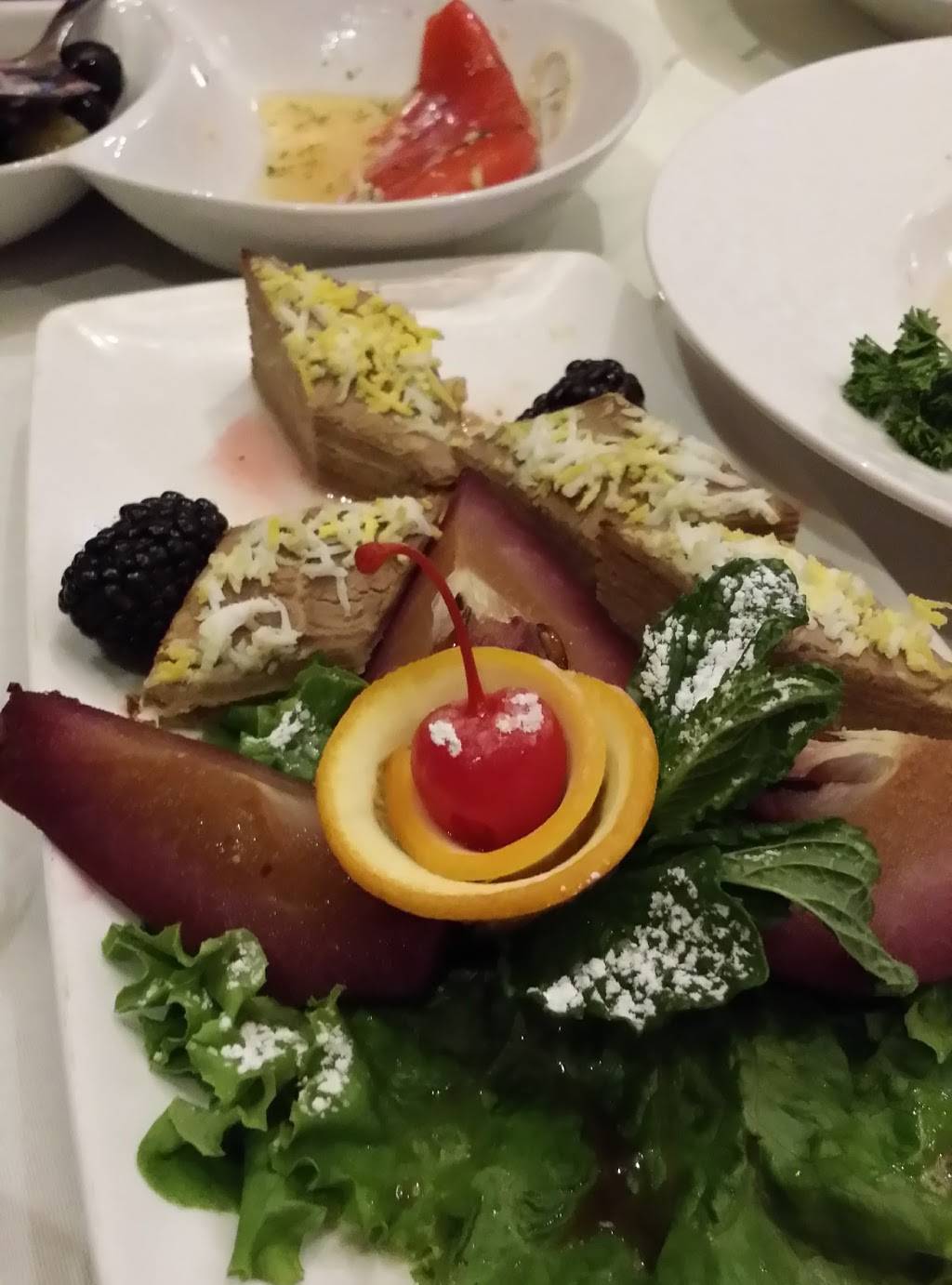 Arbat Restaurant | restaurant | 1416 Centre St, Thornhill, ON L4J 8A1, Canada | 9058816666 OR +1 905-881-6666