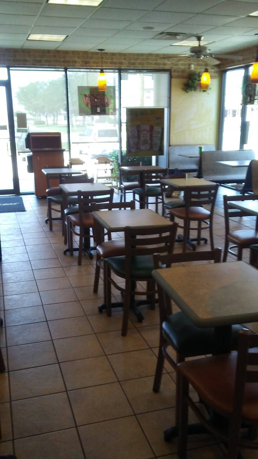 Subway | restaurant | 2122 S Meridian Ave, Oklahoma City, OK 73108, USA | 4056812400 OR +1 405-681-2400