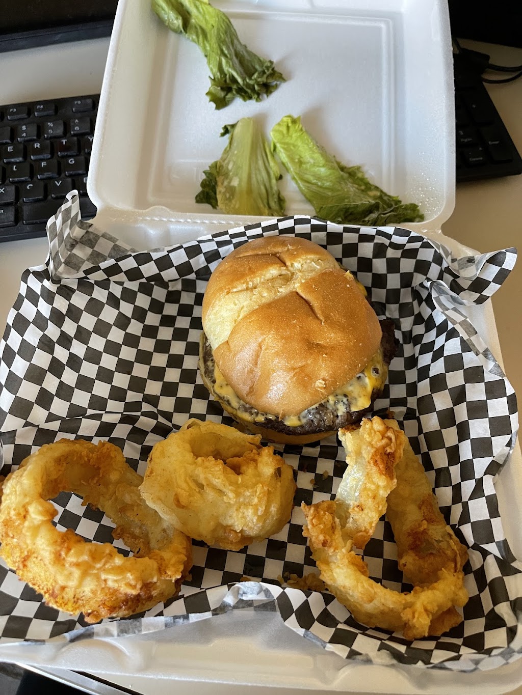 Sugar Shane’s on the Greens | restaurant | 1100 Country Club Ln, El Dorado, KS 67042, USA | 3163132675 OR +1 316-313-2675