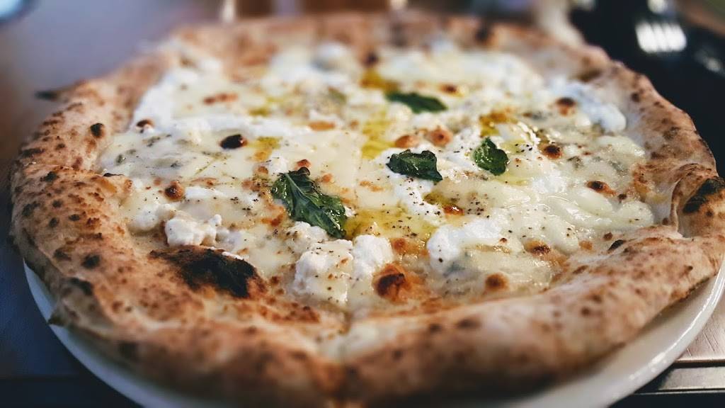 Giro DItalia Ristorante | restaurant | jane street, Vaughan, ON L4L 4V3, Canada | 9055978225 OR +1 905-597-8225