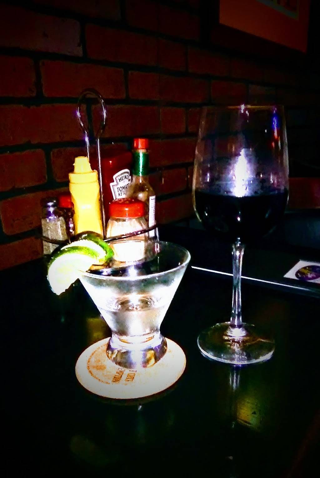 Blue Jean Blues | night club | 3320 NE 33rd St, Fort Lauderdale, FL 33308, USA | 9543066330 OR +1 954-306-6330