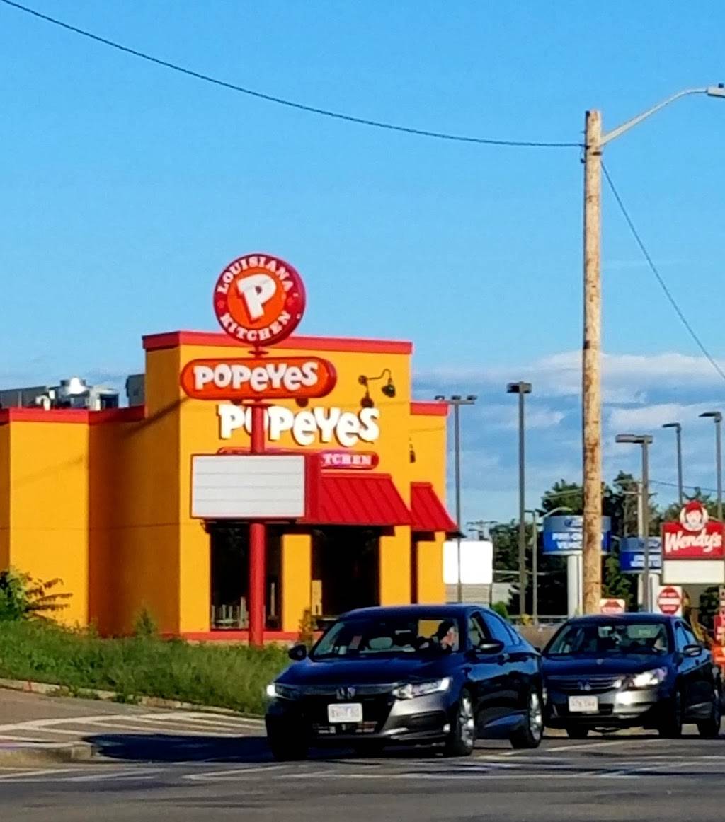Popeyes Louisiana Kitchen | restaurant | 502 Southern Artery, Quincy, MA 02169, USA | 6173022099 OR +1 617-302-2099