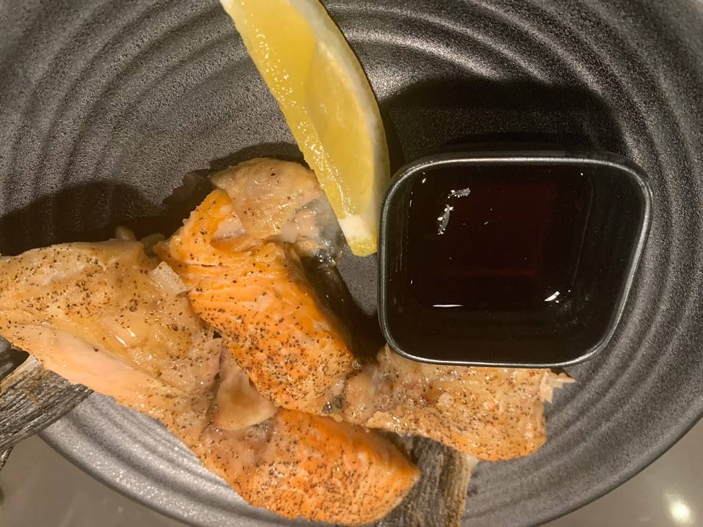 Sushi Bar On Main St | restaurant | 24328 Main St, Newhall, CA 91321, USA | 6618881313 OR +1 661-888-1313