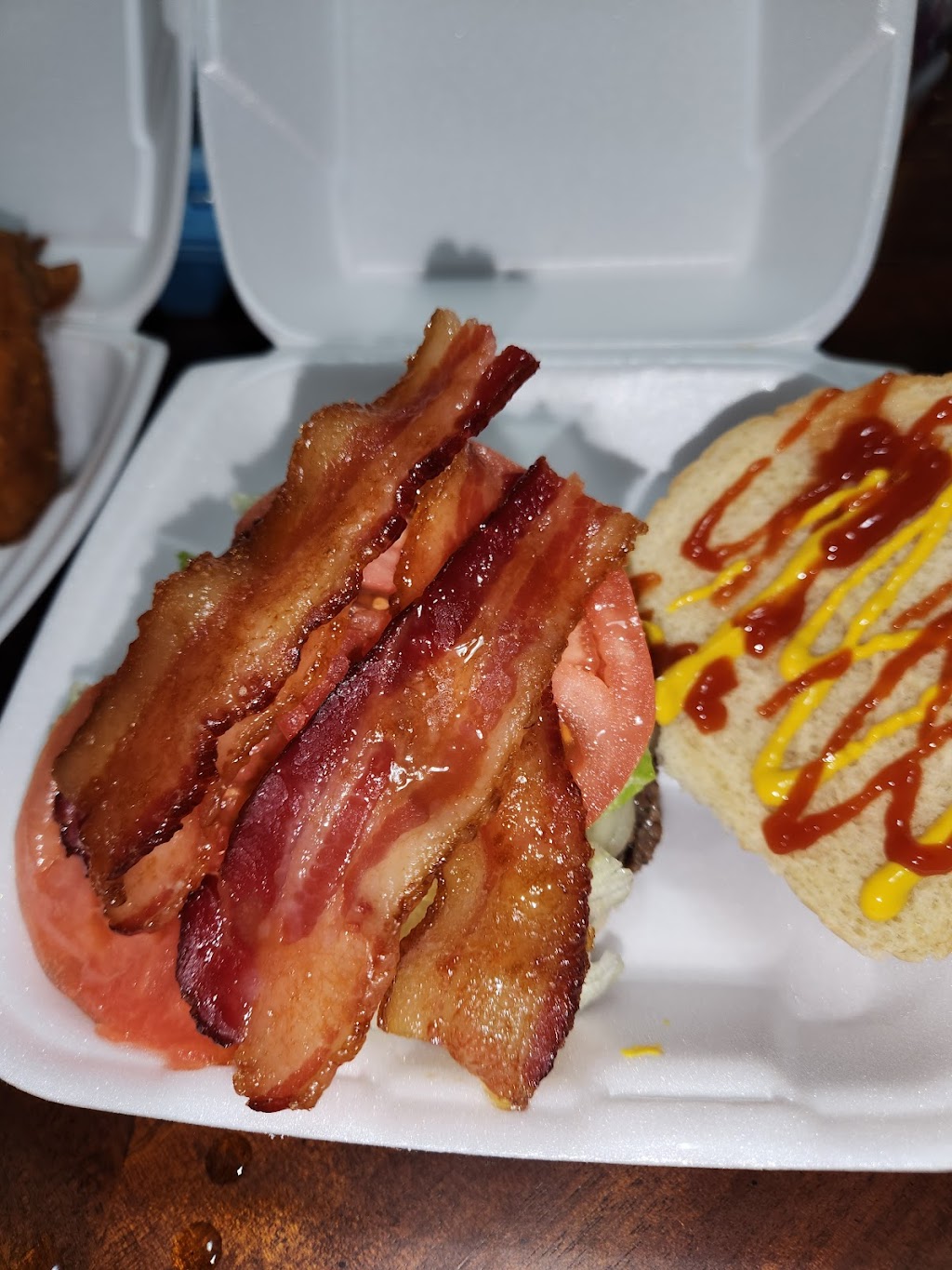 Noir Experience | restaurant | 2147 Hoffmeyer Rd, Florence, SC 29501, USA | 8544552662 OR +1 854-455-2662