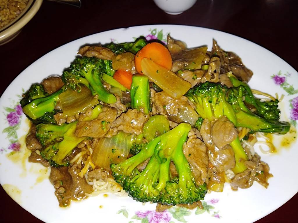 Dinuba Restaurant | restaurant | 189 S L St, Dinuba, CA 93618, USA | 5595912032 OR +1 559-591-2032