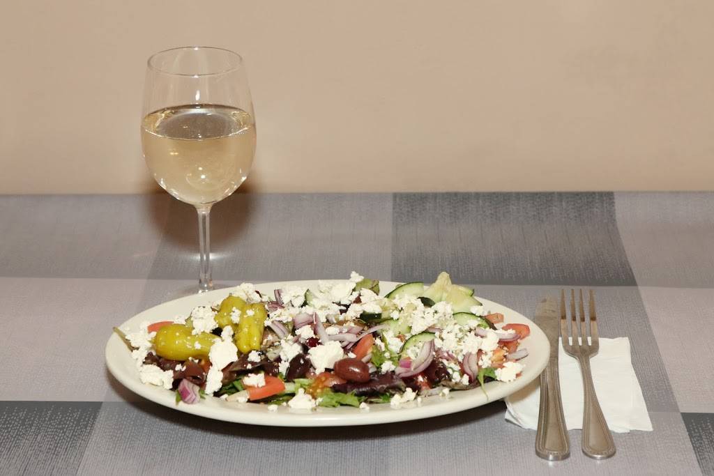 Georges Pizza | meal delivery | 209 Main St S, Austin, MN 55912, USA | 5074376677 OR +1 507-437-6677